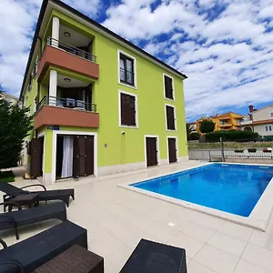 Smaragdna Villa Yourcroatiaholiday Apartmán
